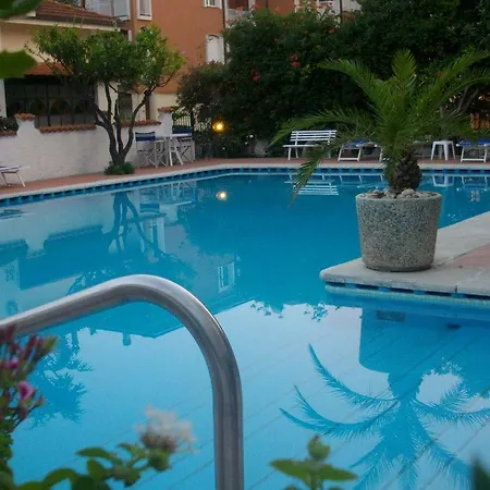 Splendid Hotel 3*