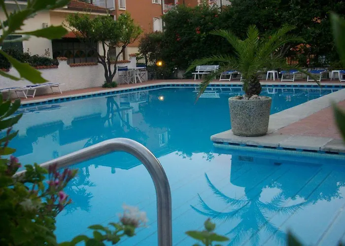 Splendid Отель 3*