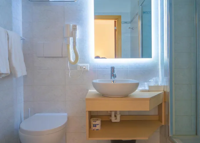 Отель Splendid 3*