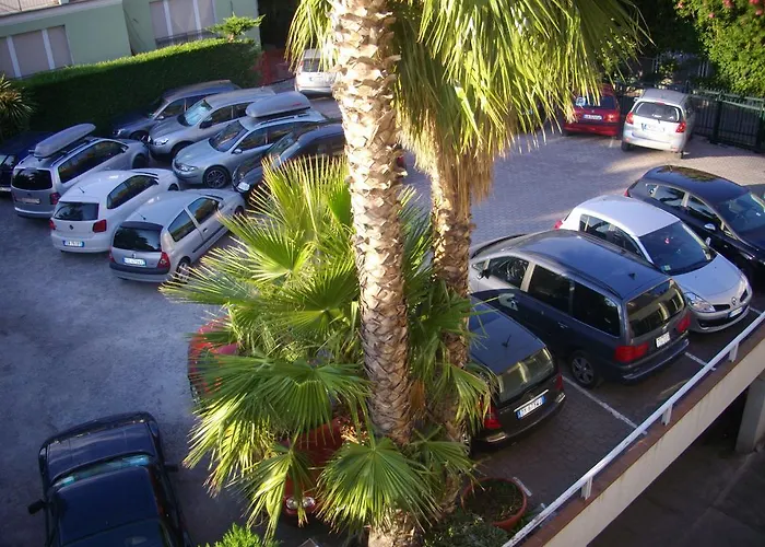 Splendid Отель Диано-Марина