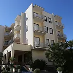 Splendid Hotel 3*
