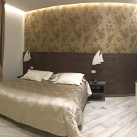 Szálloda Splendid 3*