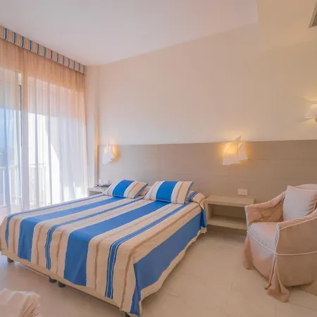 Szálloda Splendid Diano Marina